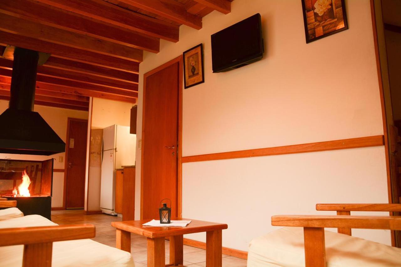 Apart Hotel Del Pellin San Martín de los Andes Exterior foto